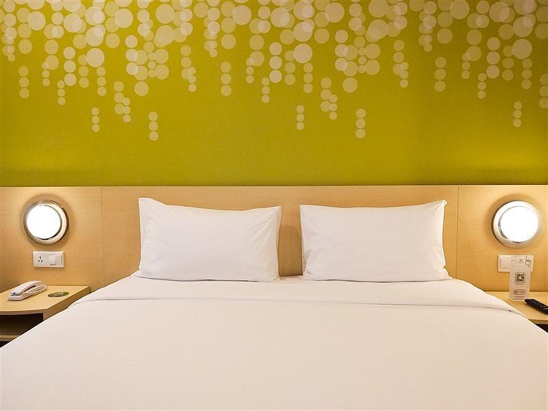 Zest Parang Raja Solo By Swiss-Belhotel International Bonorejo Luaran gambar