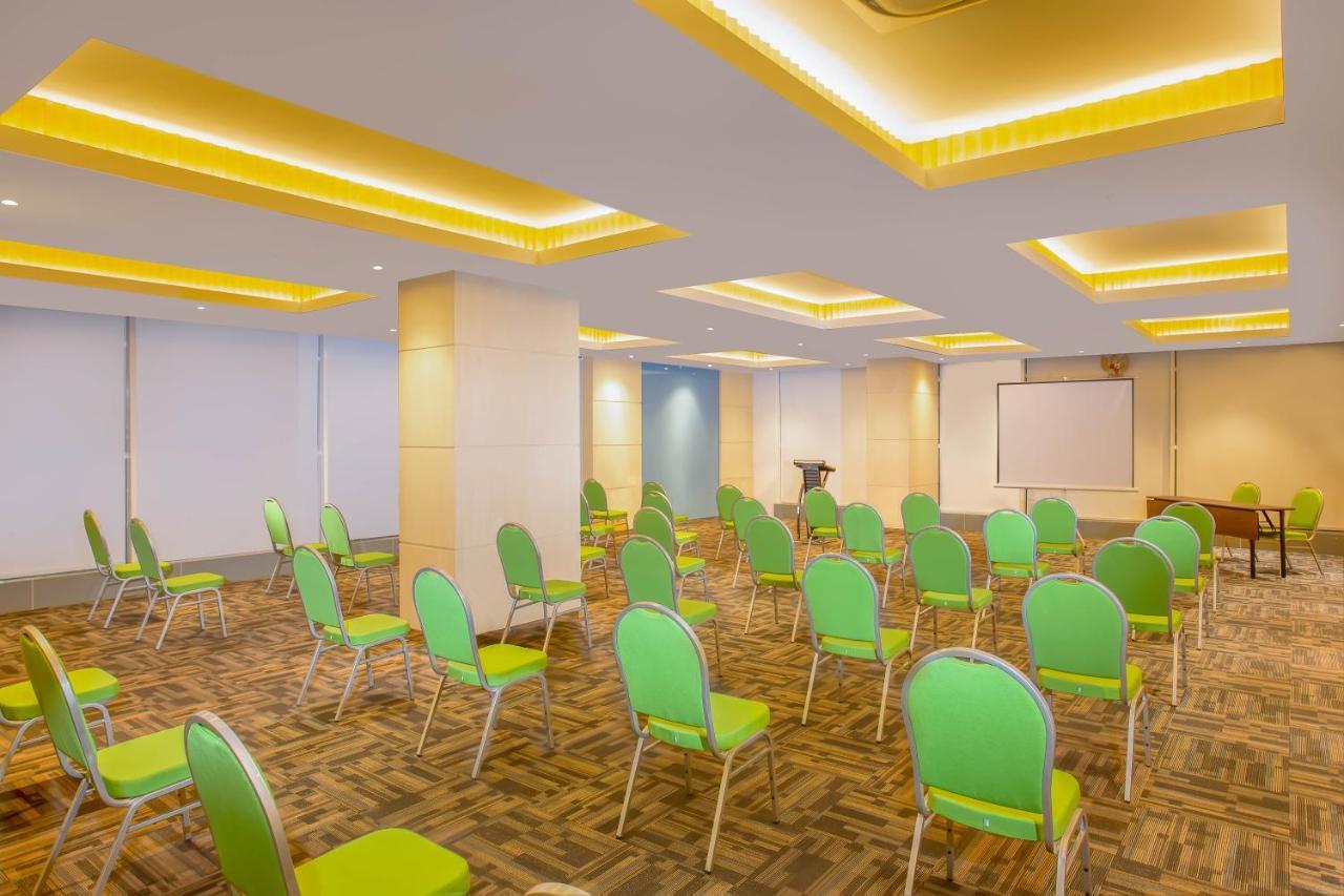 Zest Parang Raja Solo By Swiss-Belhotel International Bonorejo Luaran gambar
