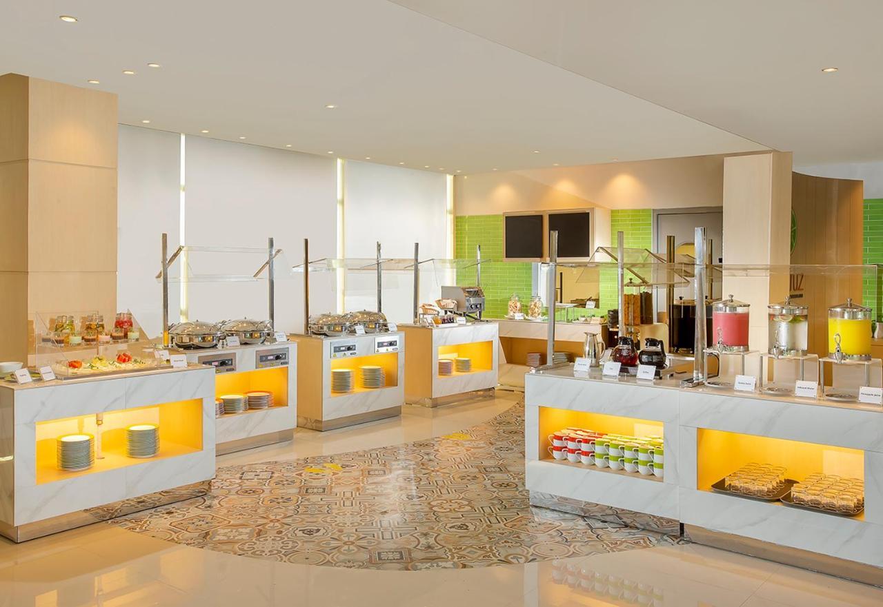 Zest Parang Raja Solo By Swiss-Belhotel International Bonorejo Luaran gambar