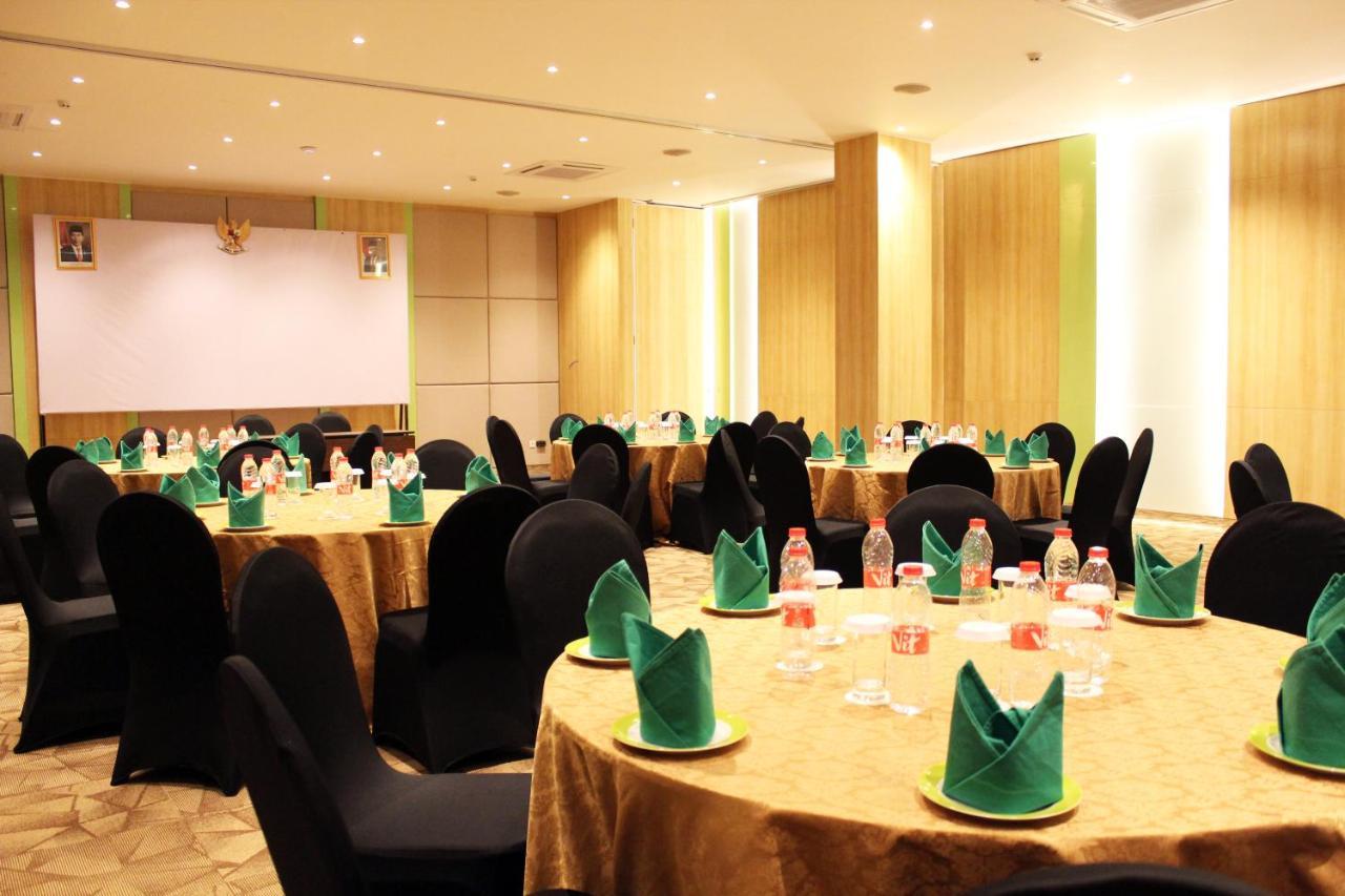 Zest Parang Raja Solo By Swiss-Belhotel International Bonorejo Luaran gambar